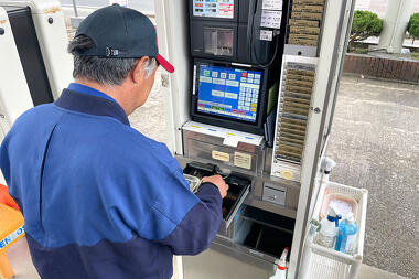 写真：石油販売事業：エネオス長井バイパスサービスステーション