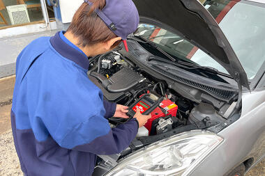 写真：石油販売事業：エネオス長井バイパスサービスステーション